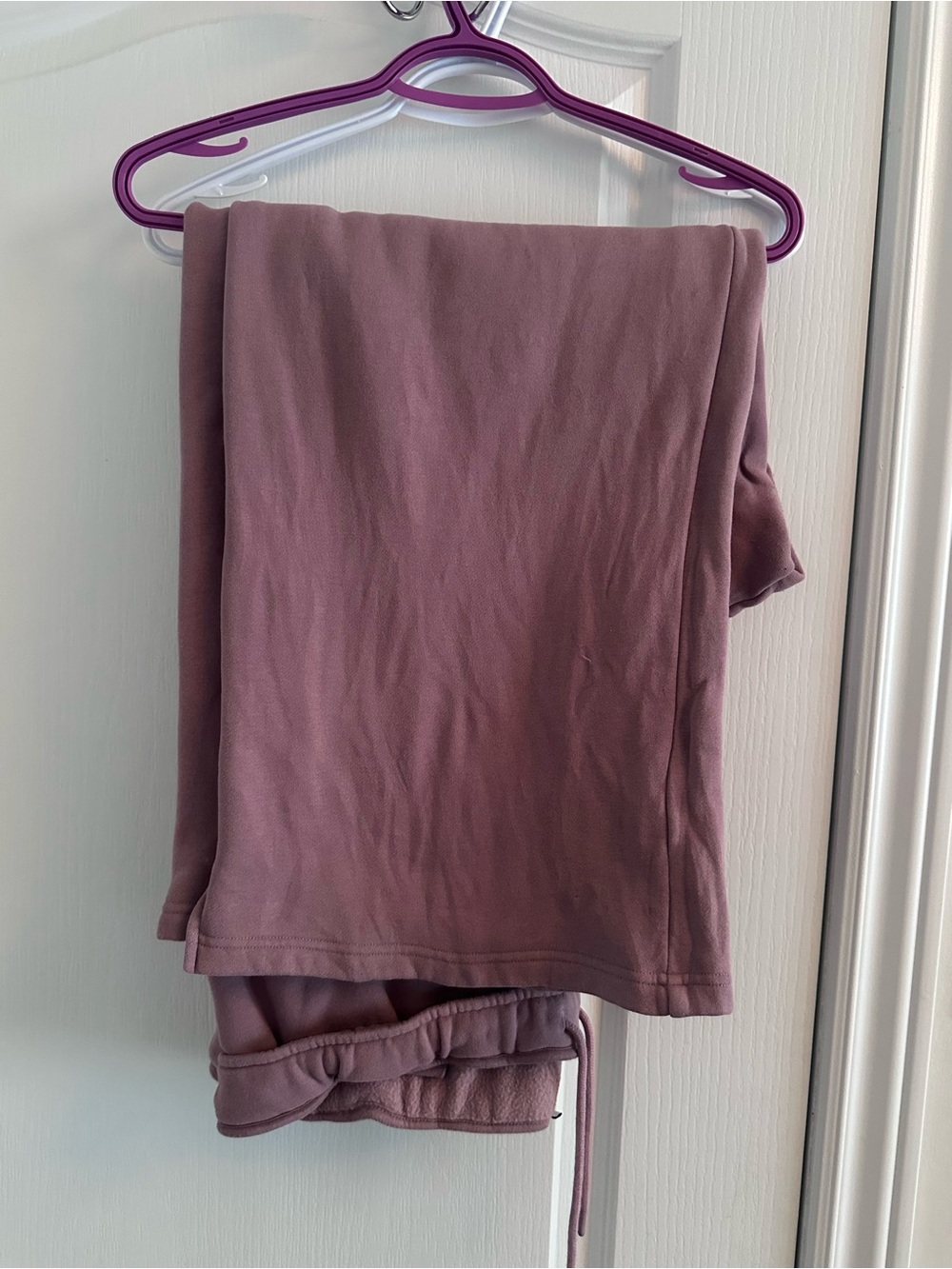 Aritzia Fold-over Mega Fit Pants - Claremont - Picture 2 of 3